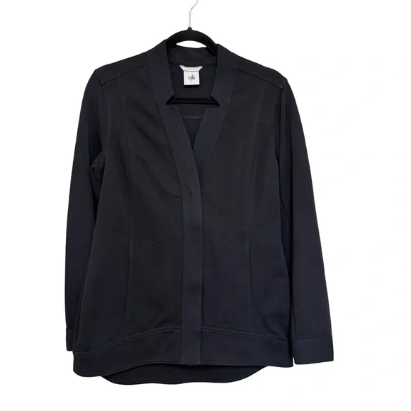 CABI Around the Clock Zip Up Jacket in Black - Size S - Picture 3 of 7